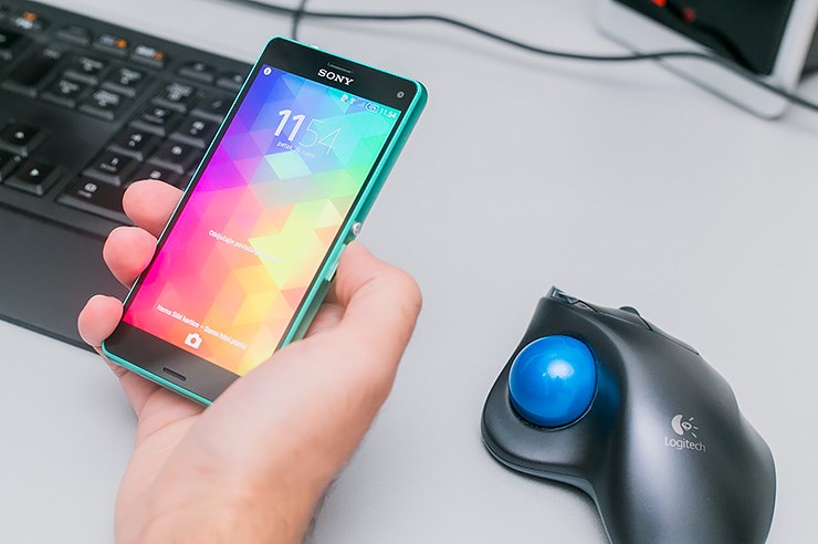 Sony Xperia Z3 Compact (25).jpg